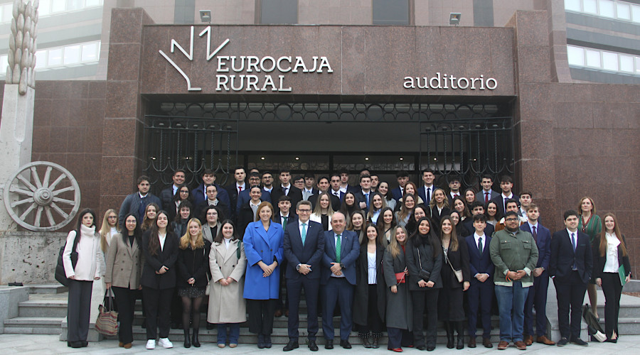 81 estudiantes universitarios comienzan sus prácticas en Eurocaja Rural